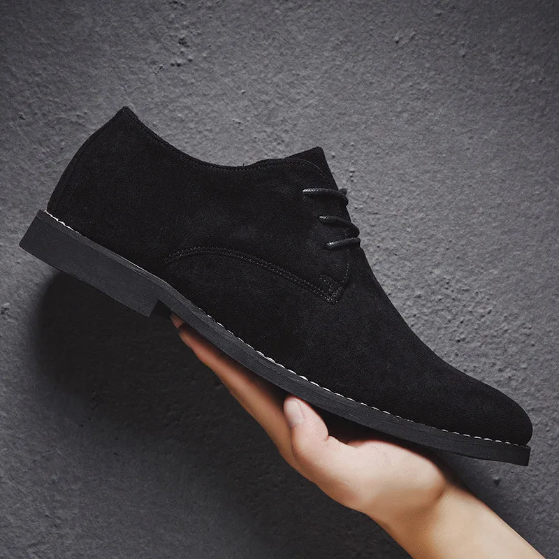 Men's Suede Oxford Shoes with Lace-Up Fit and Rubber Sole