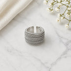Velmoor – Layered Chain Ring