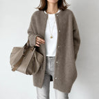 Veloire – Elegant Knit Cardigan