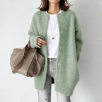 Veloire – Elegant Knit Cardigan